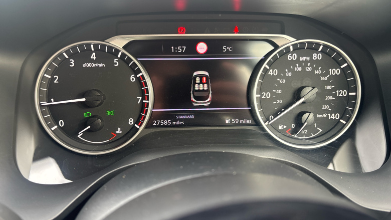 Nissan Qashqai 1.3 DiG-T MH Acenta Premium 5dr Petrol Hatchback